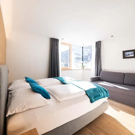 Hotel David Dolomites 3*